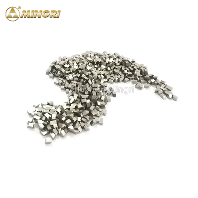Cắt gỗ cứng bằng cacbua xi măng Chèn lưỡi cưa có đầu cacbua
